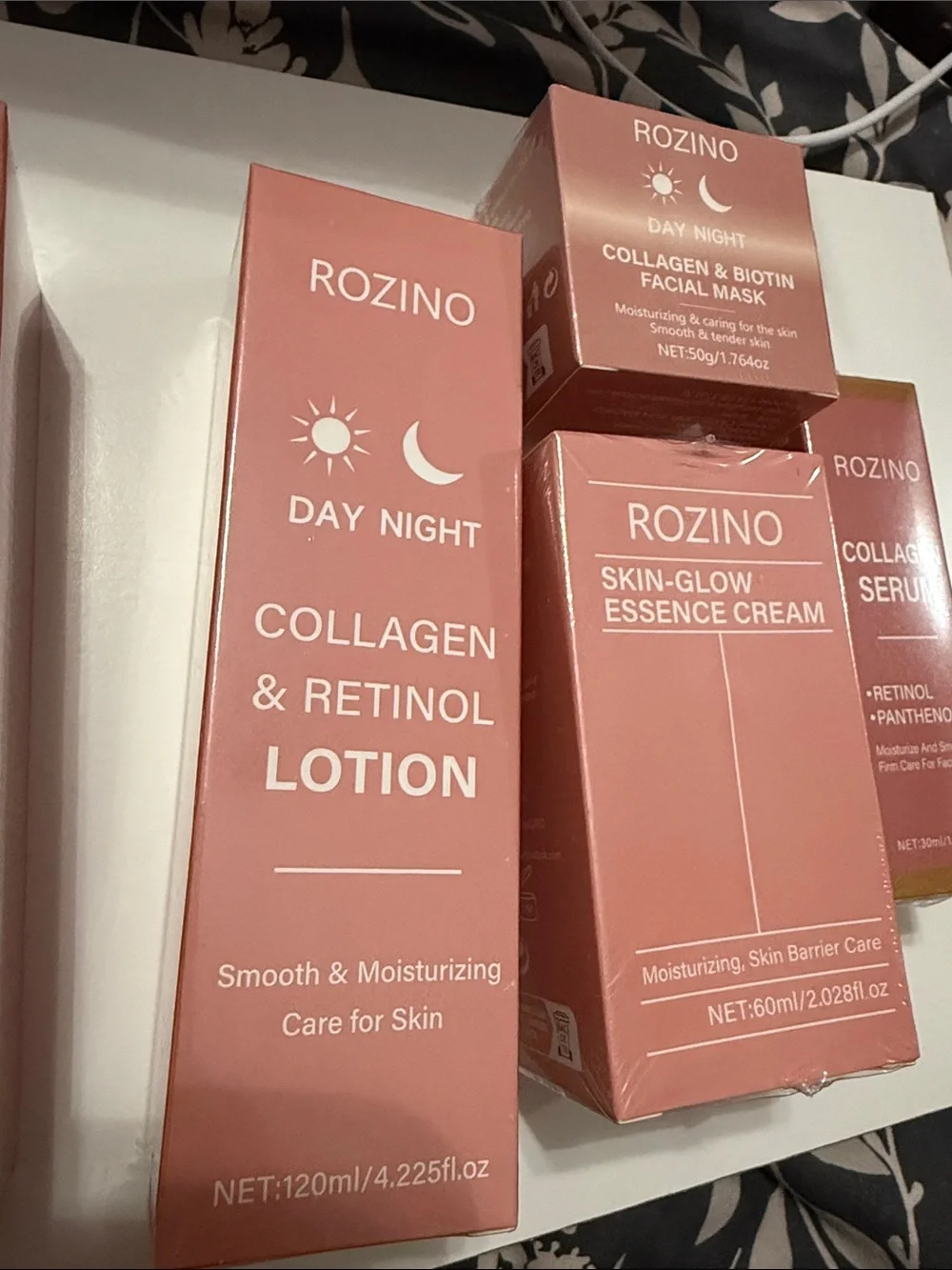 11 piece Rozino Collagen & Retinol Skincare Bundle + Facial Masks NWT